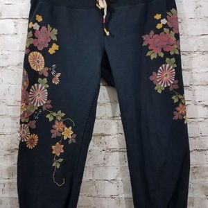 Lucky brand sweatpants capri